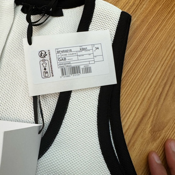 Balmain - Elegant Black and White Mini Dress with Gold Accents - brand new - Picture 3 of 3